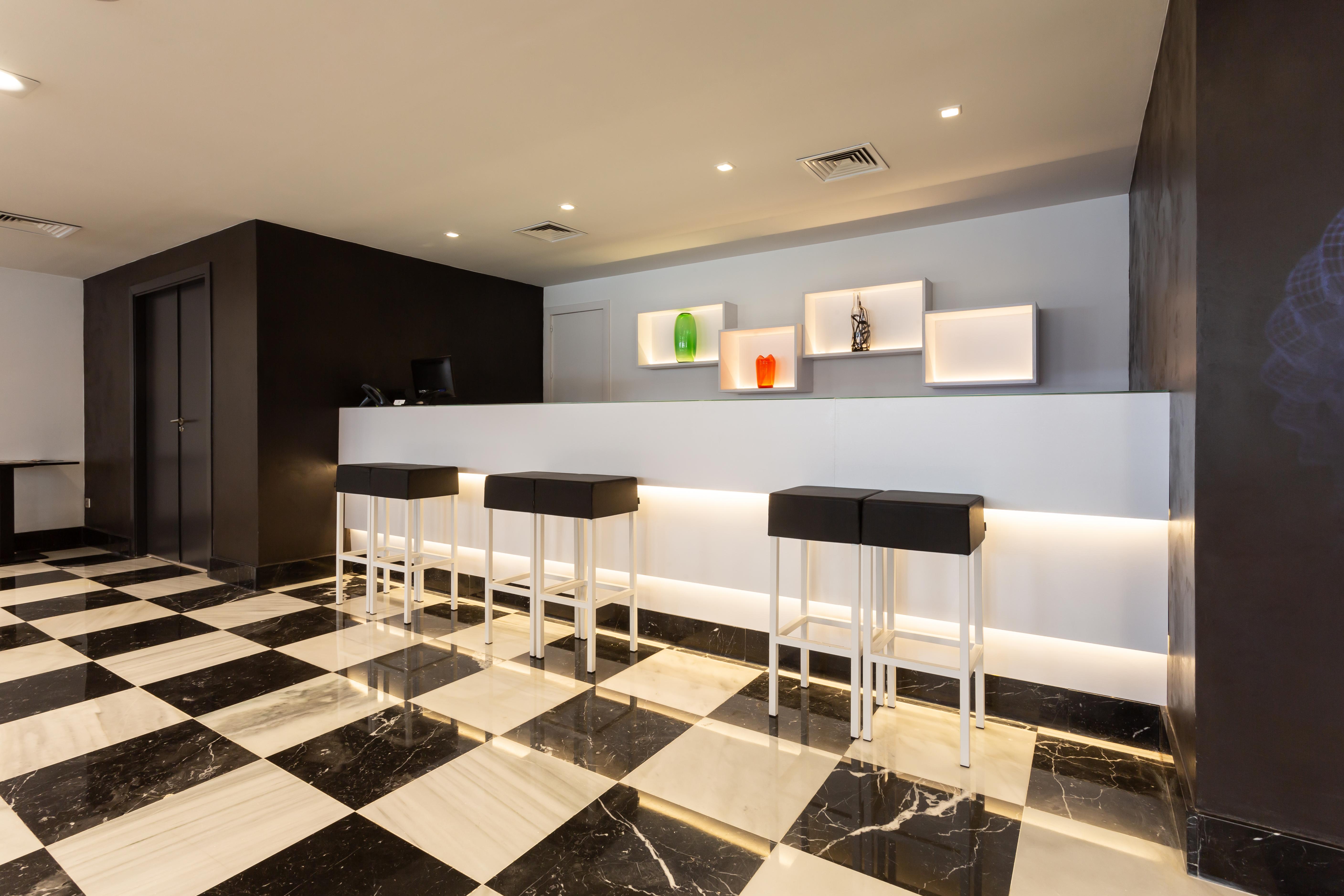 Hotel Monte Carmelo 4*