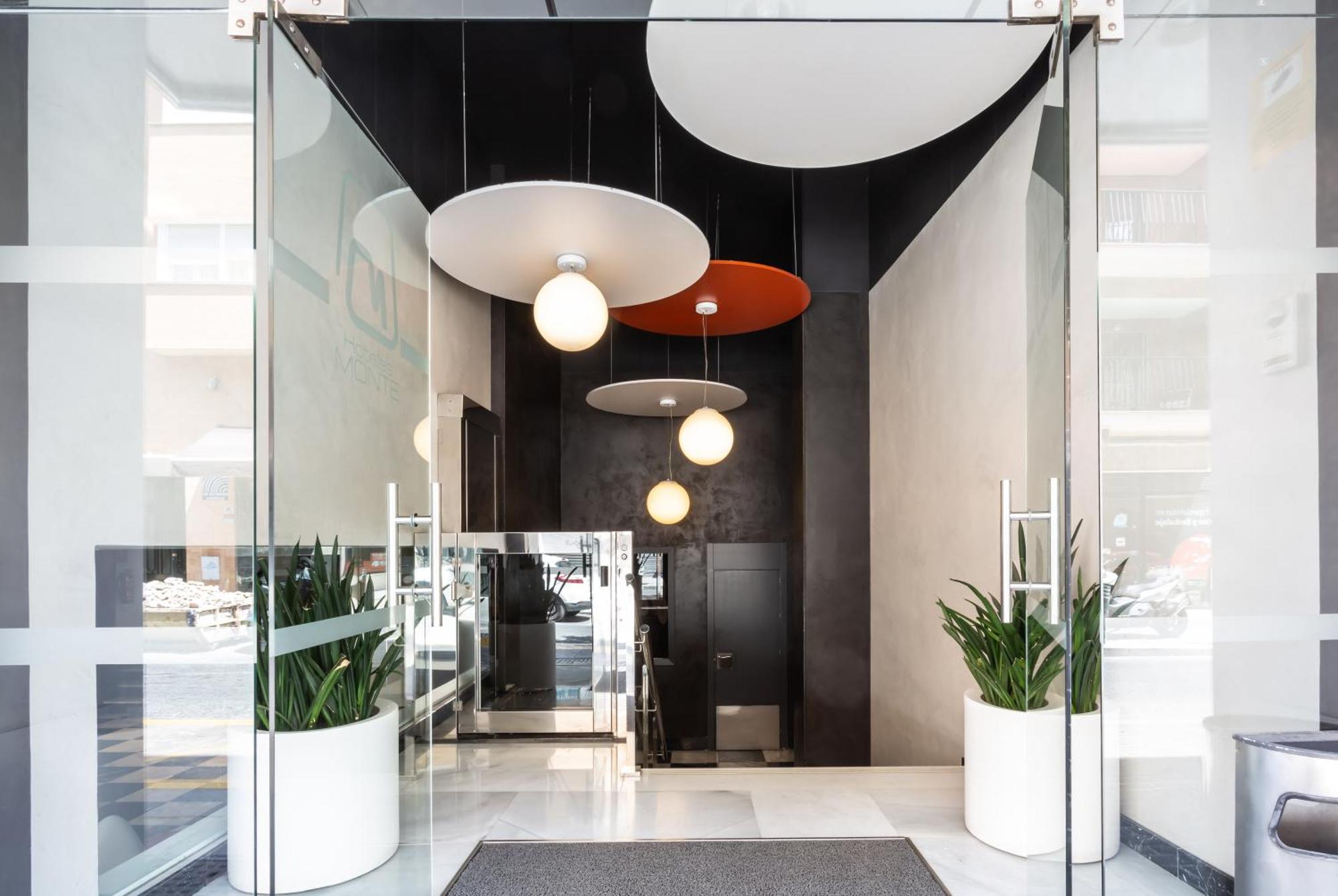 Hotel Monte Carmelo 4*