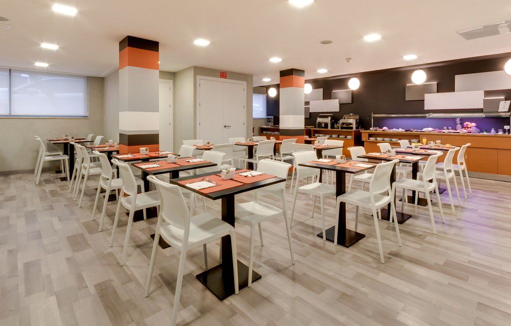 Hotel Monte Carmelo Seville